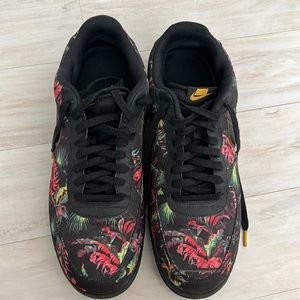 Men’s Nike Air Force 1’s